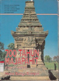 700 Tahun Majapahit Suatu Bunga Rampai